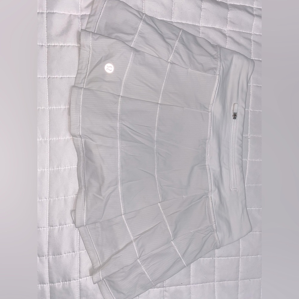 mid rise lululemon skirt